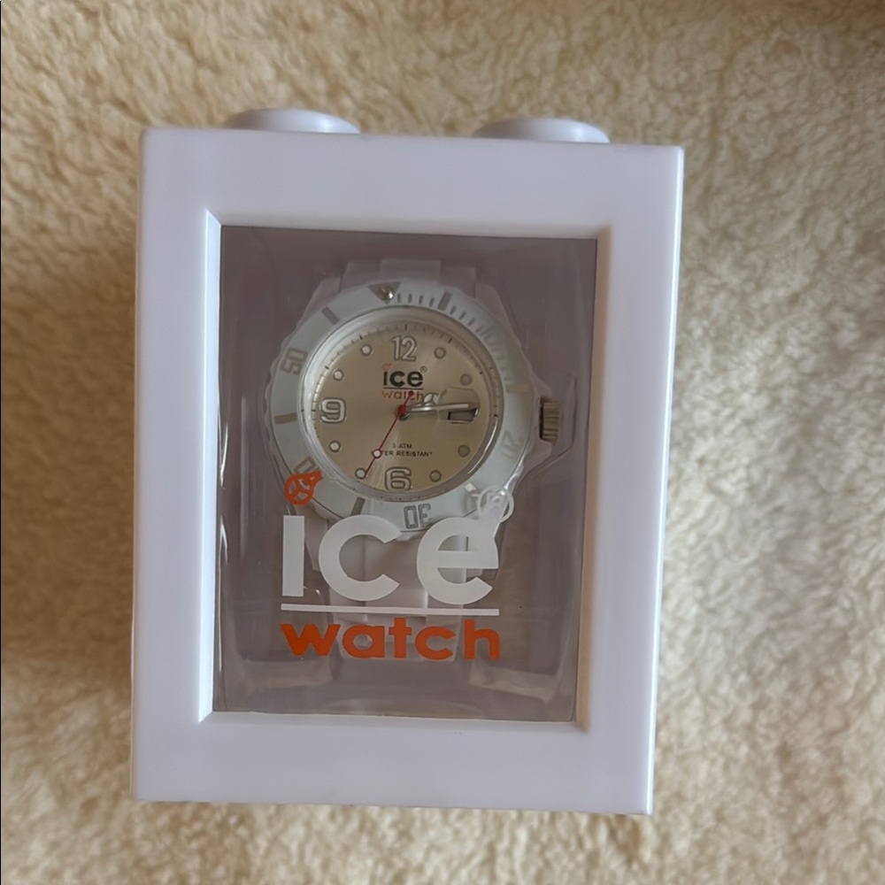 Ice Watch NEW IN BOX women